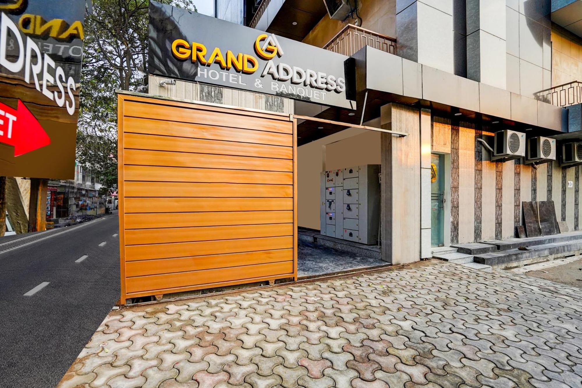 Townhouse Grand Address Hotel And Banquet Ghaziabad Exterior foto